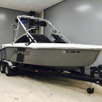 2013 Epic 21v Wake Boat