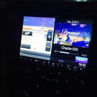 Alpine X008U Split screen