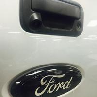 Camera in tailgate handle